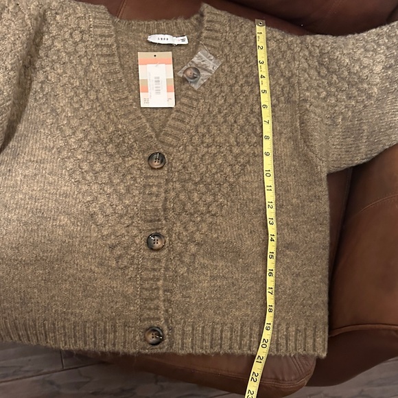 LUSH | NWT Wool Blend Knit Cardigan Sweater - Women’s Medium - Picture 4 of 5